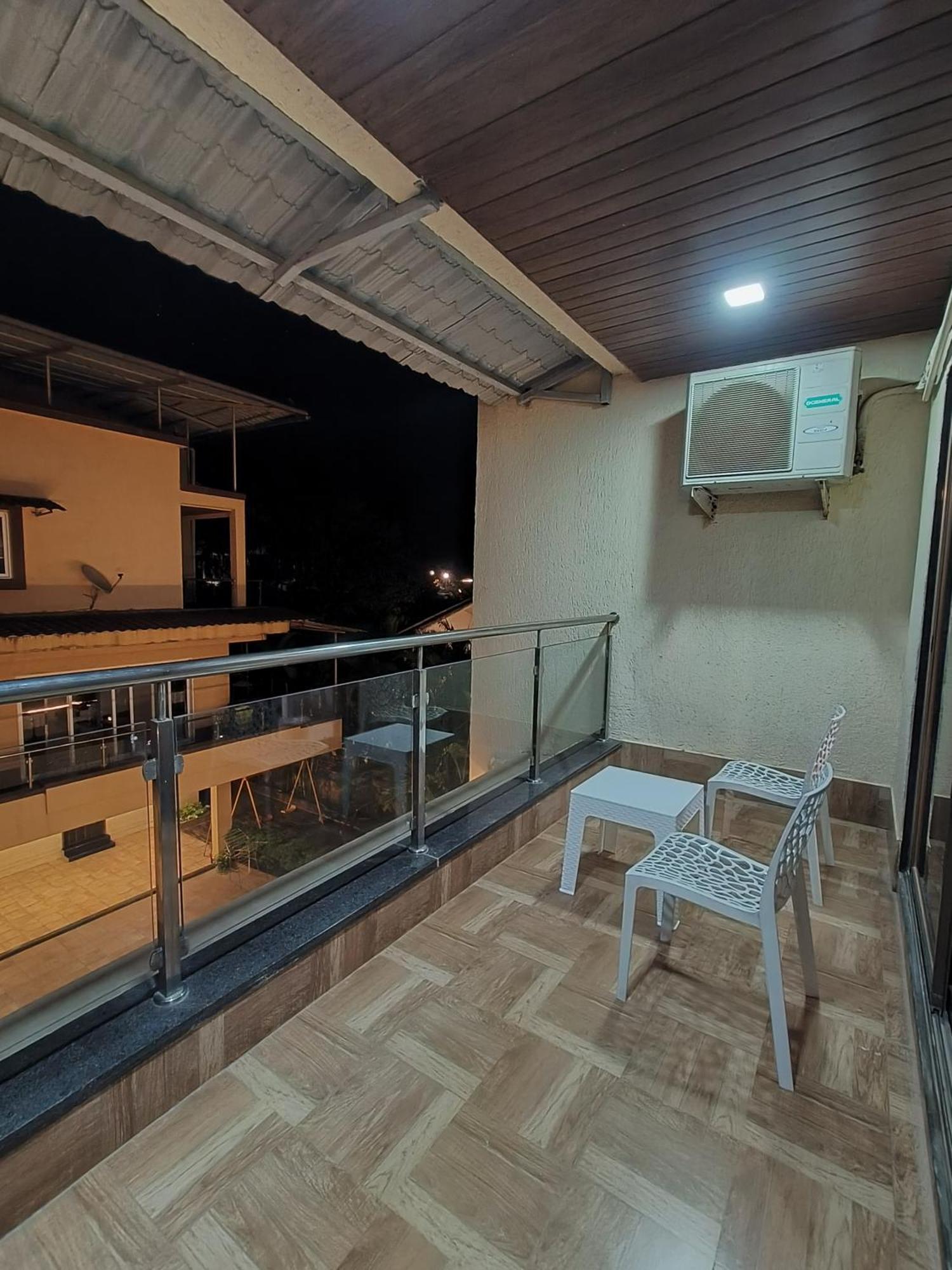 Rain Mist 4Bhk Luxury Villa With Private Pool Лонавала Екстериор снимка