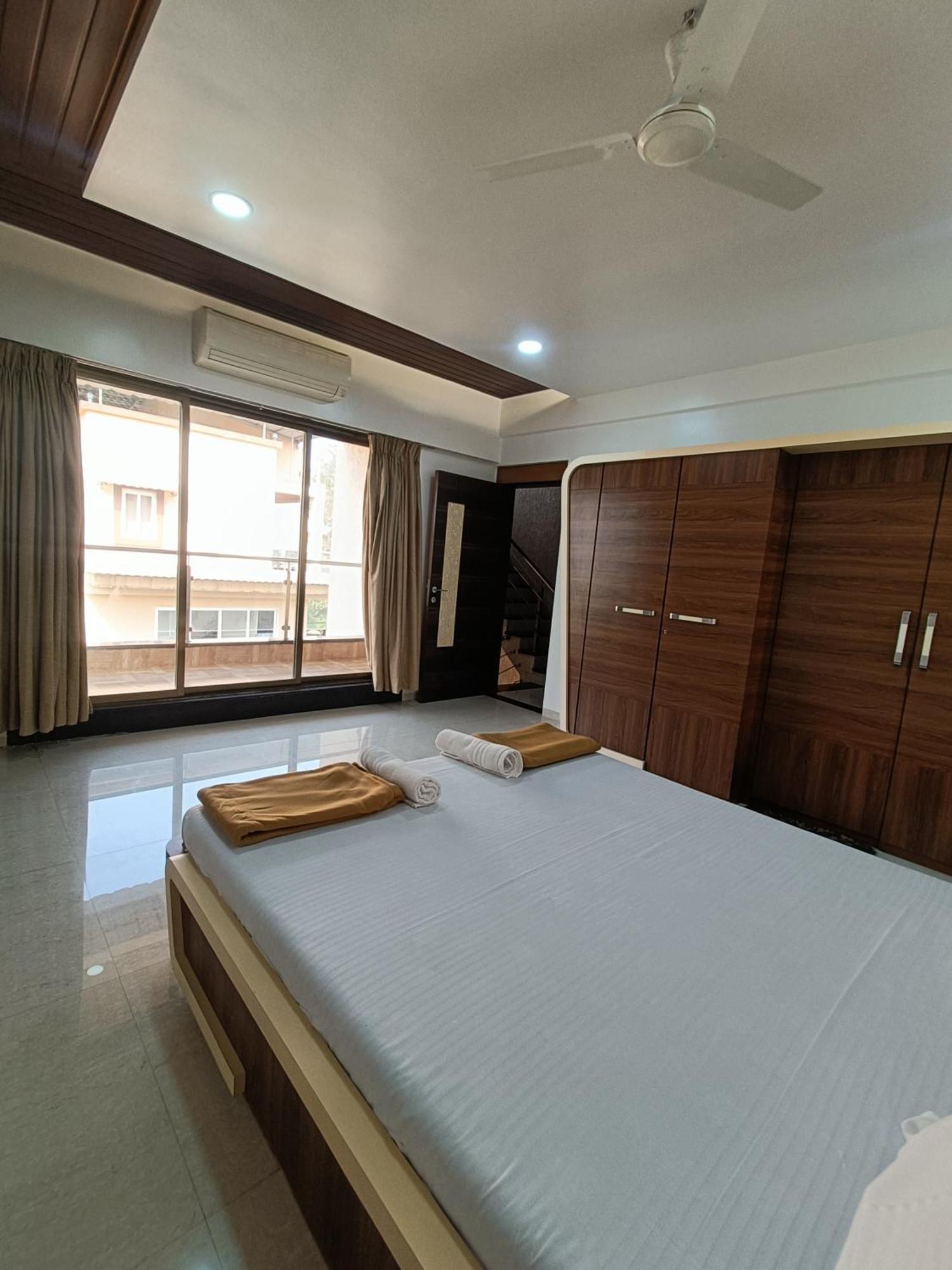 Rain Mist 4Bhk Luxury Villa With Private Pool Лонавала Екстериор снимка