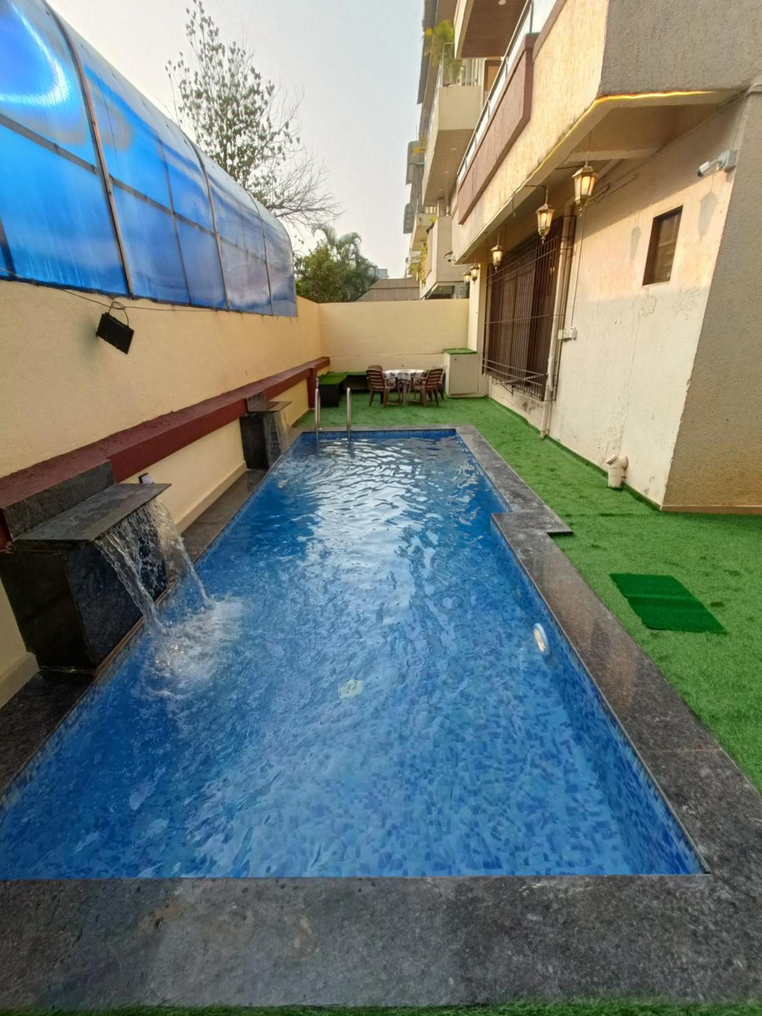 Rain Mist 4Bhk Luxury Villa With Private Pool Лонавала Екстериор снимка