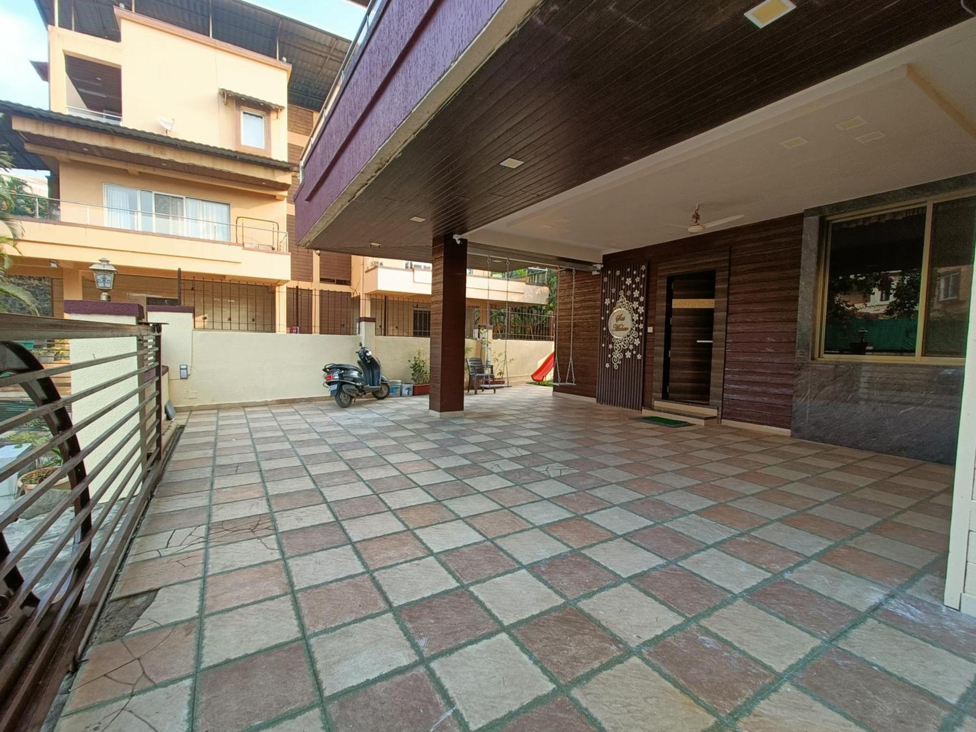 Rain Mist 4Bhk Luxury Villa With Private Pool Лонавала Екстериор снимка